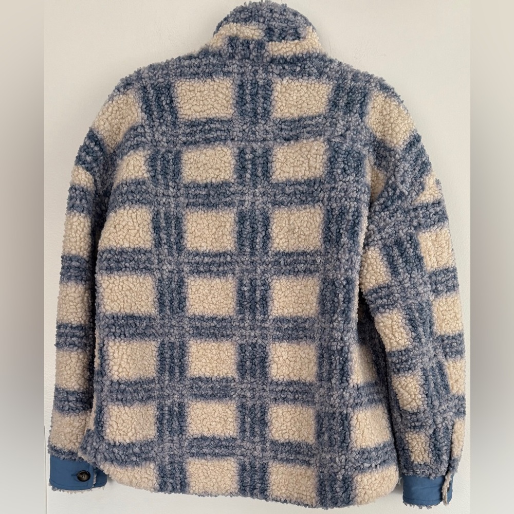 Shop Talulah Blue Moon Teddy Shacket, Size Medium, Blue and Cream Plaid. - Picture 3 of 3